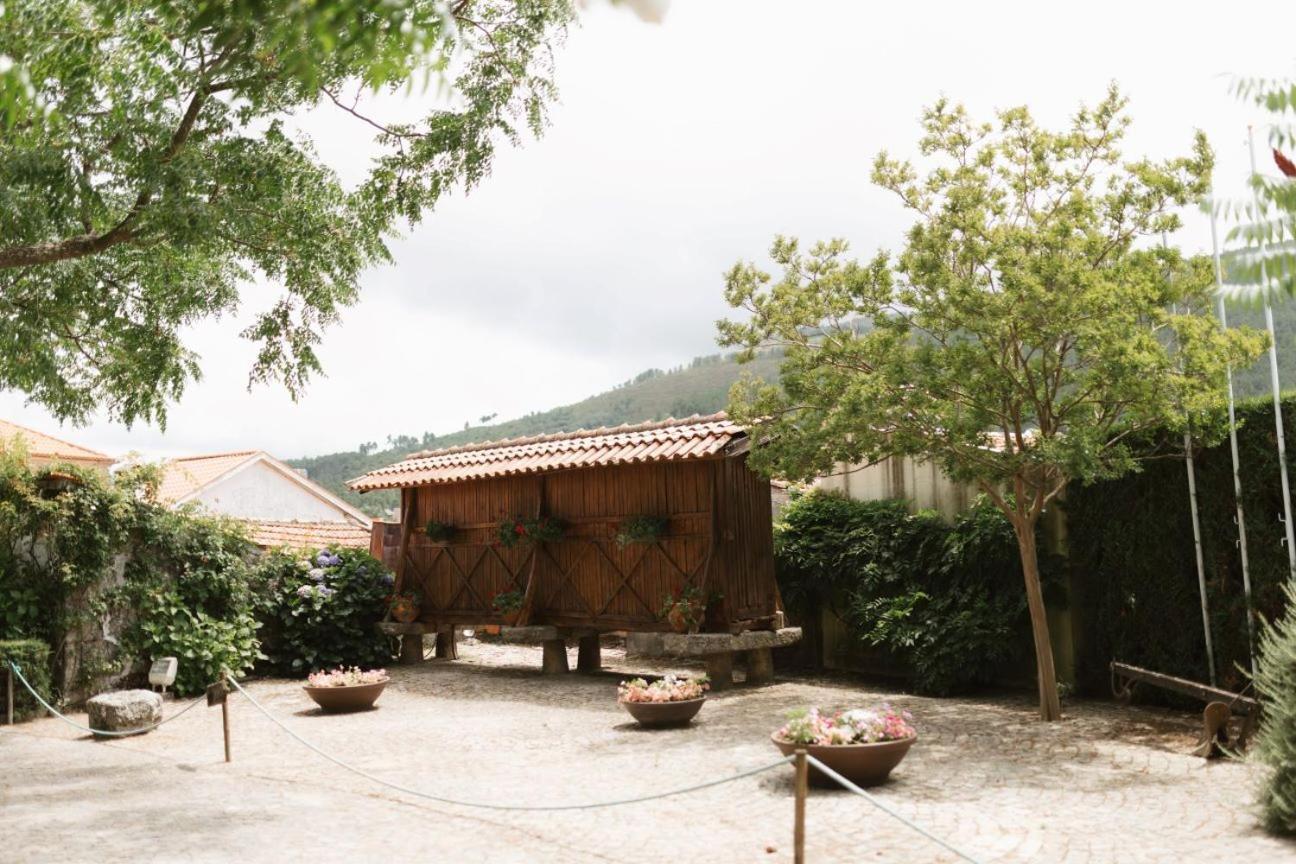 ホテル Quinta Do Terreiro - Turismo De Habitacao ラメゴ エクステリア 写真
